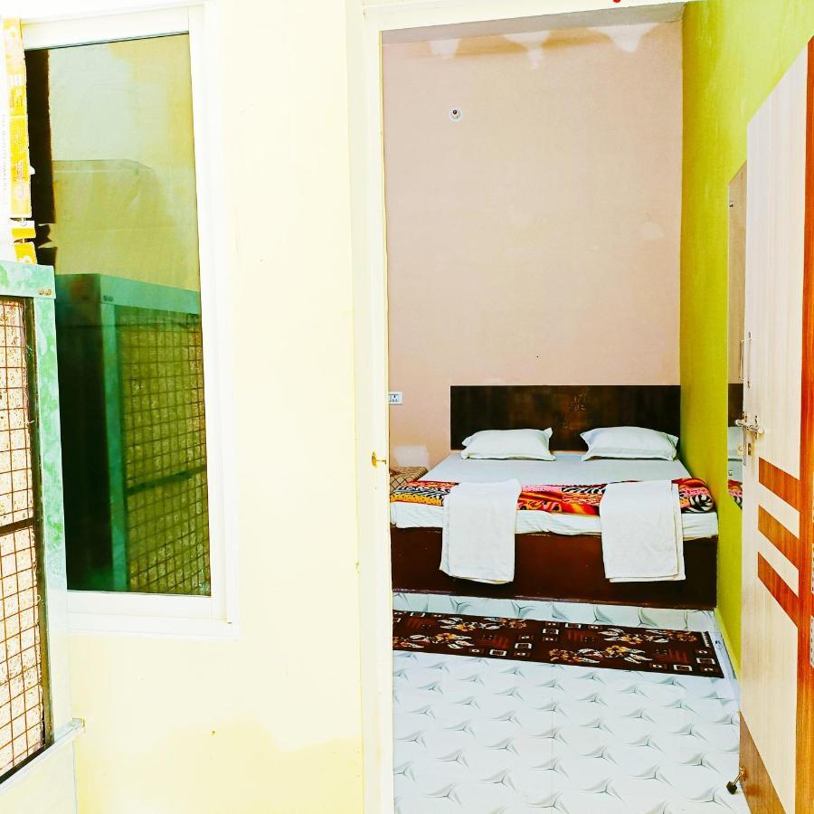 Hari Darshan Orchha Exterior photo